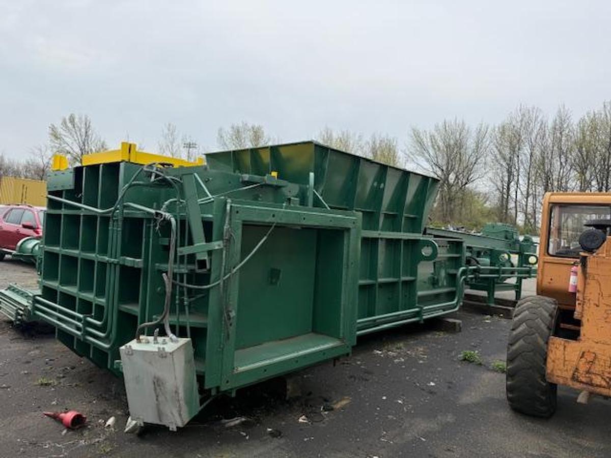 Used HARRIS SOLID WASTE BALER