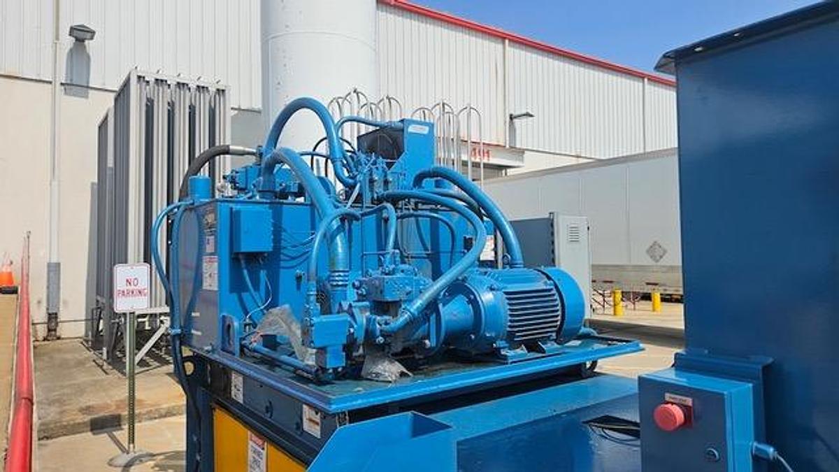 Used Marathon Nexgen Auto-Tie Baler