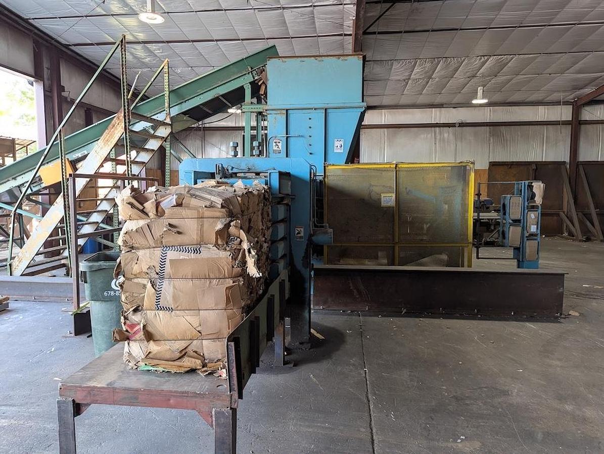 Used IPS AT Baler / Infeed Conveyor
