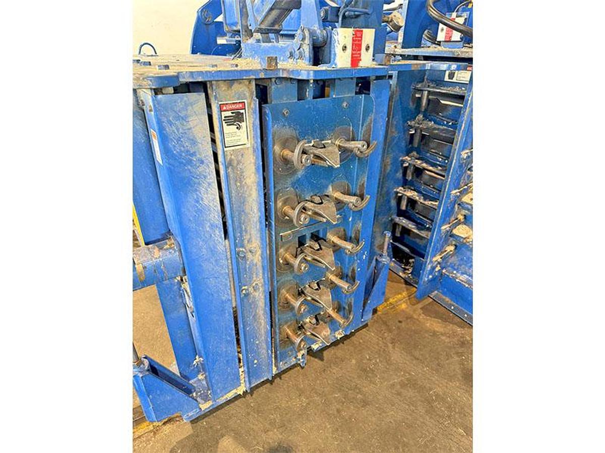 Used American PAC AT Baler