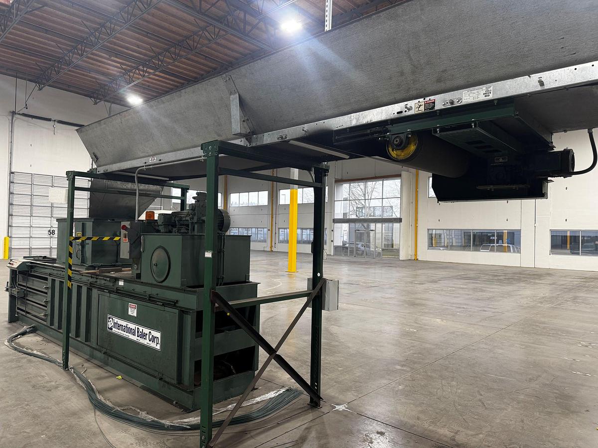 Used International Closed Door Baler With Conveyor