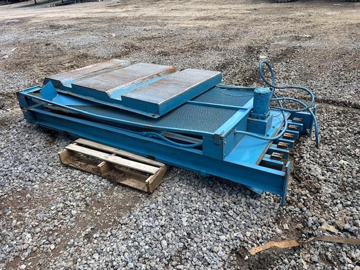 Used Marathon AT Baler