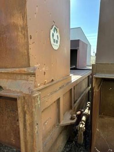 Used STATIONARY COMPACTOR 2 YARDS