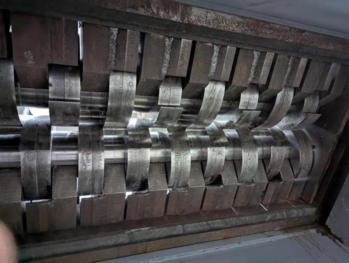 Used Reduction Technology Dual Shaft Shredder