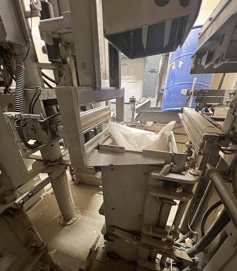 Used PREMIER TECH EM600 BAGGER