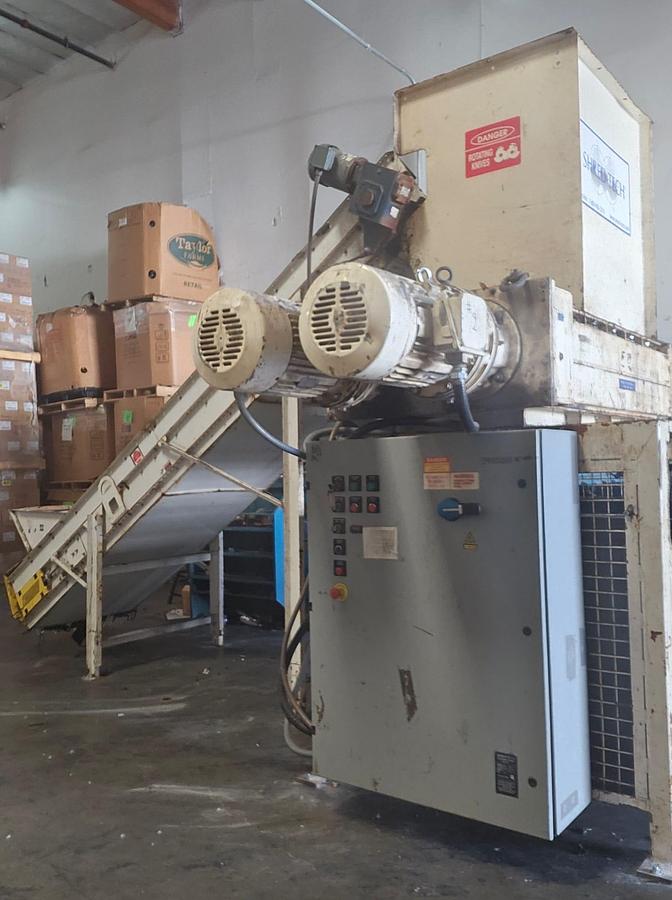 Used Shred-Tech Dual Shaft Shredder with Infeed Conveyor