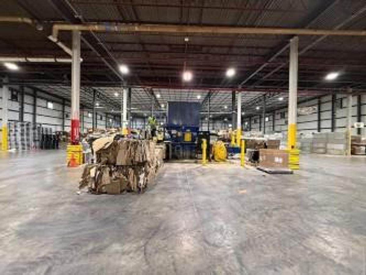 Used MOSLEY BULLDOG 2 RAM BALER