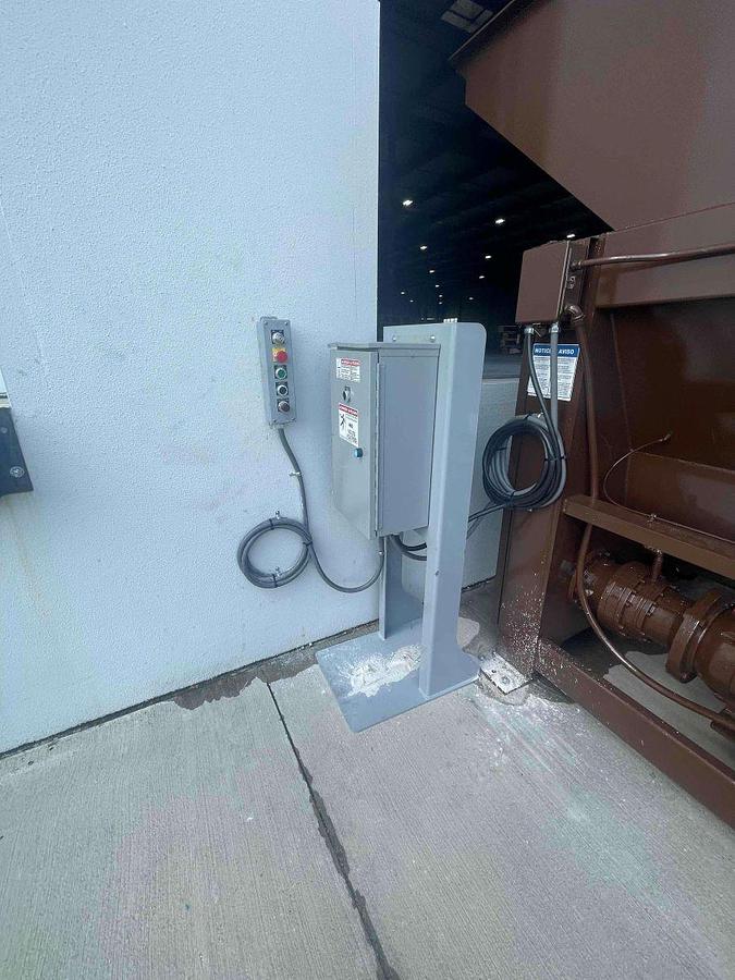 Used Marathon 3yd Auger Compactor & 40yd Receiver