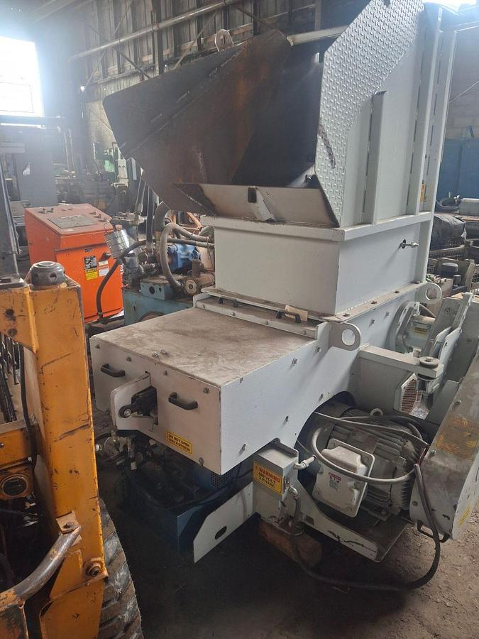 Used Cresswood Single Rotor Shredder