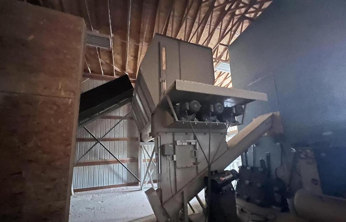 Used PREMIER TECH EM600 BAGGER