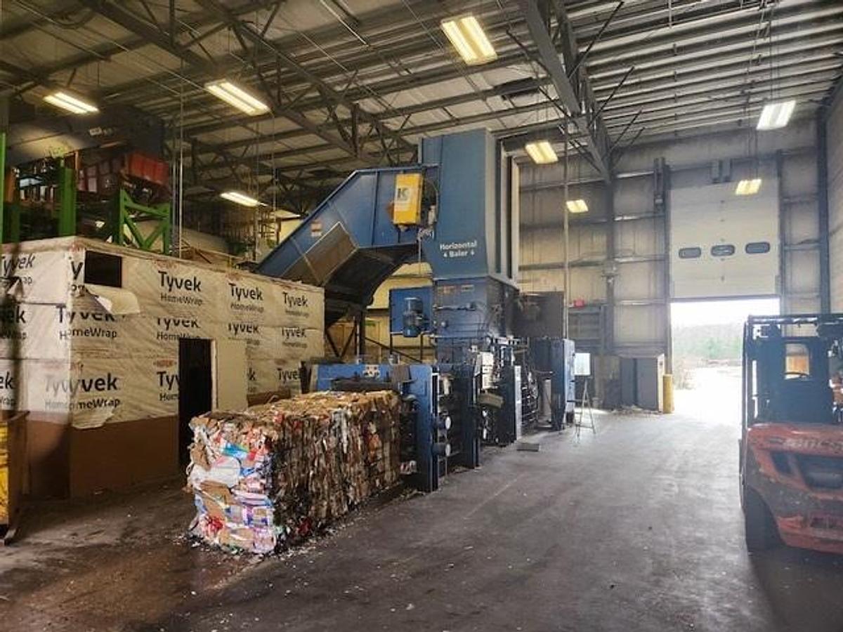 Used Selco Wide Mouth Auto-Tie Baler