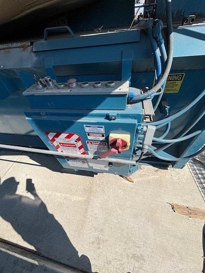 Used Marathon Stealth Closed Door Baler