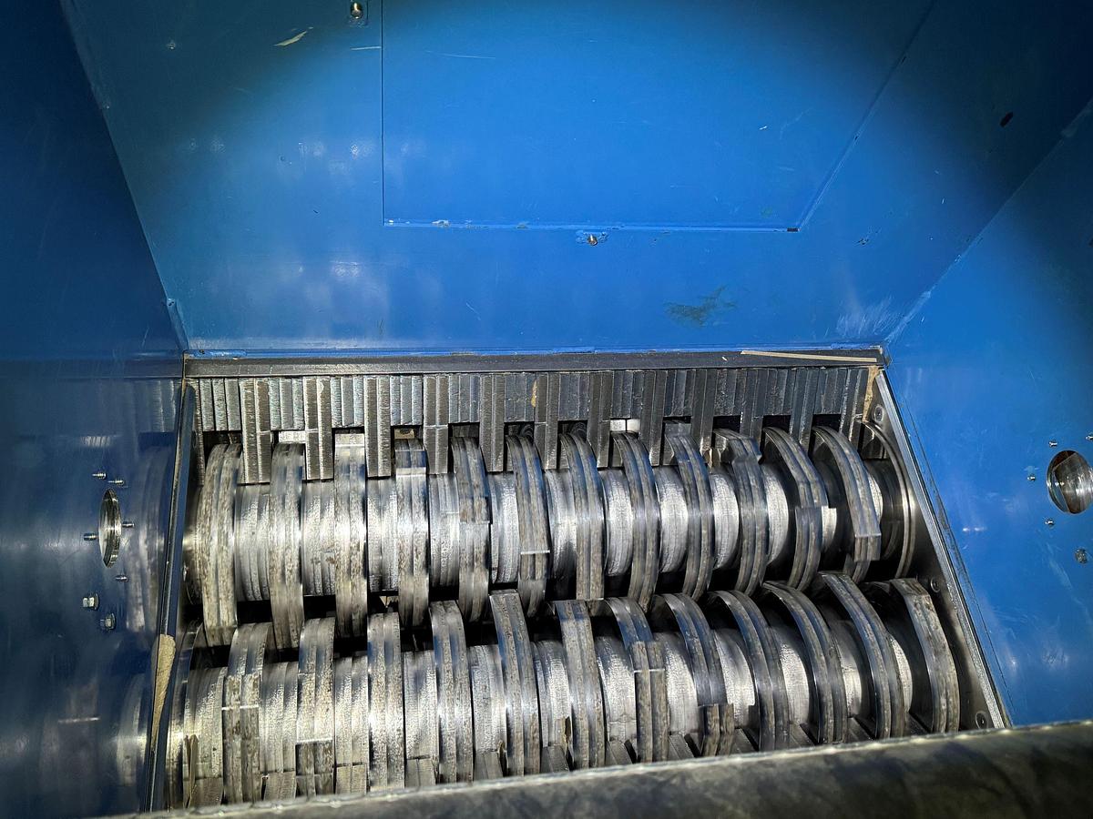 Used Ameri-Shred Dual Shaft Shredder