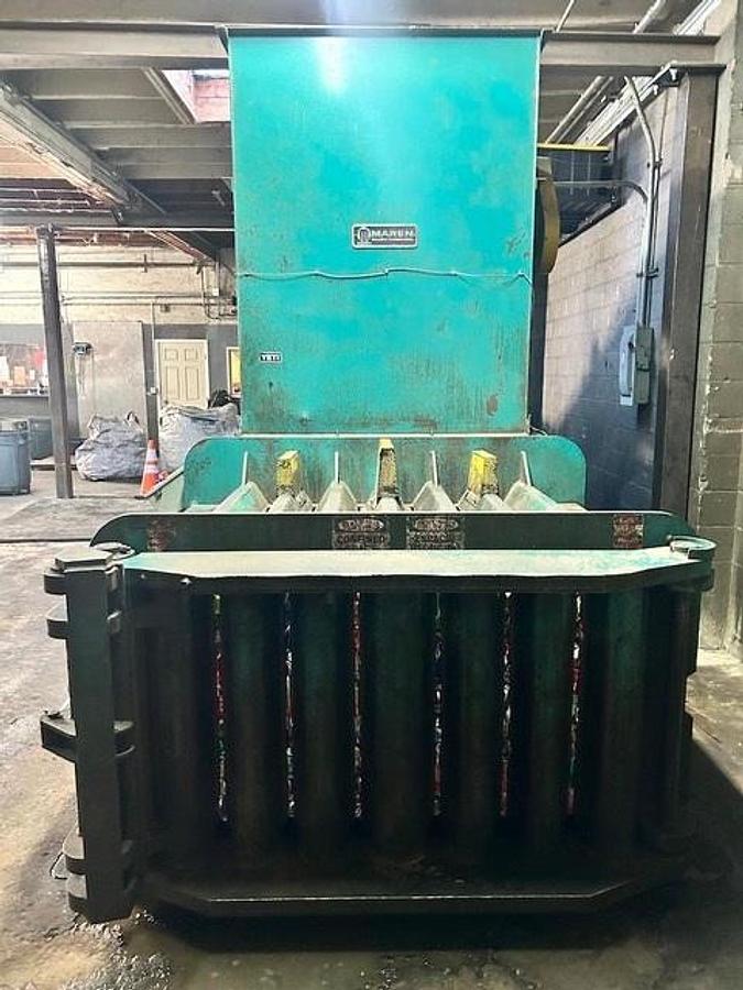 Used Maren Horizontal Baler Infeed Conveyor