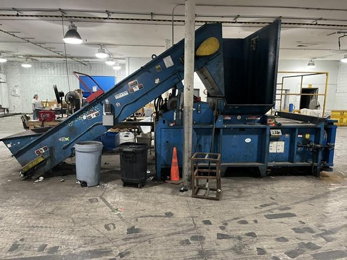 Used Excel Closed-Door Full Eject Baler