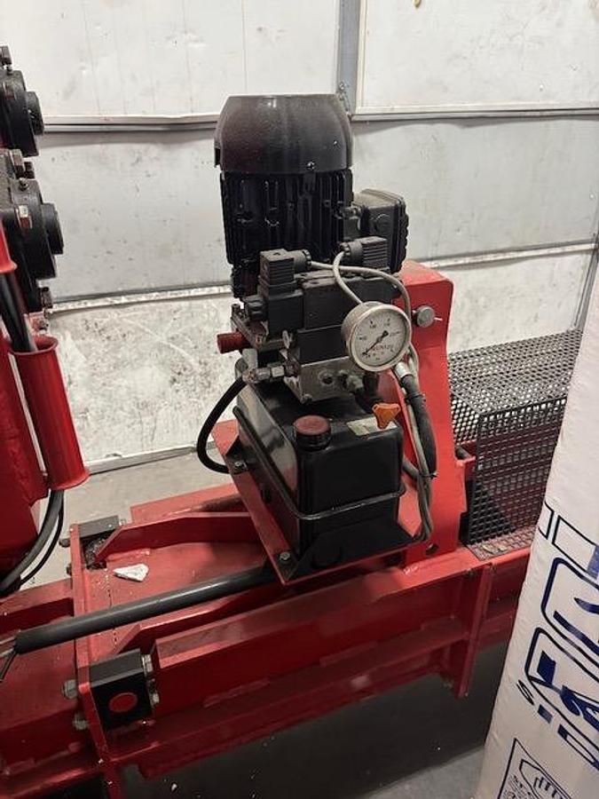 Used Runi EPS Auger Compactor Cold Process