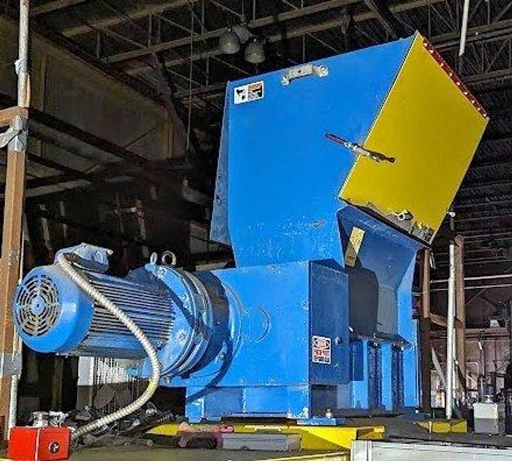 Used Shred-Pax Tech Dual Shaft Shredder