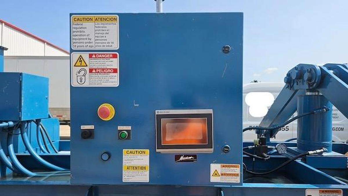 Used Marathon Nexgen Auto-Tie Baler