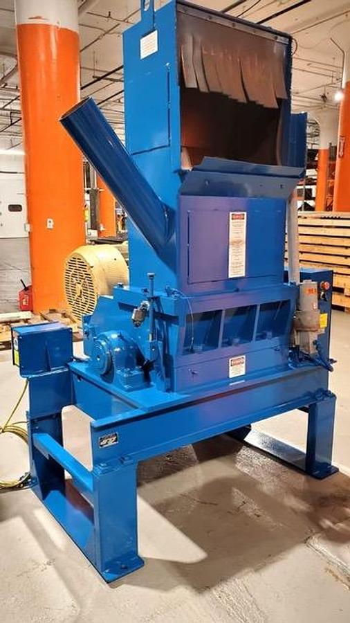 Used HOSOKAWA POLYMER SYSTEMS LOW PROFILE GRANULATOR