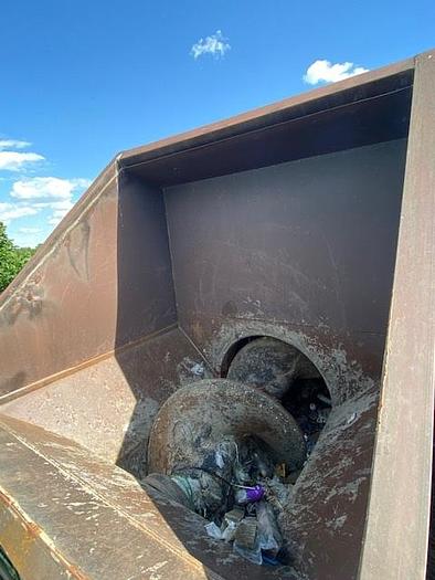 Used MARATHON AUGER 30 YD SELF CONTAINED