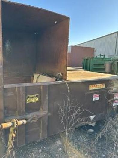 Used STATIONARY COMPACTOR 2 YARDS