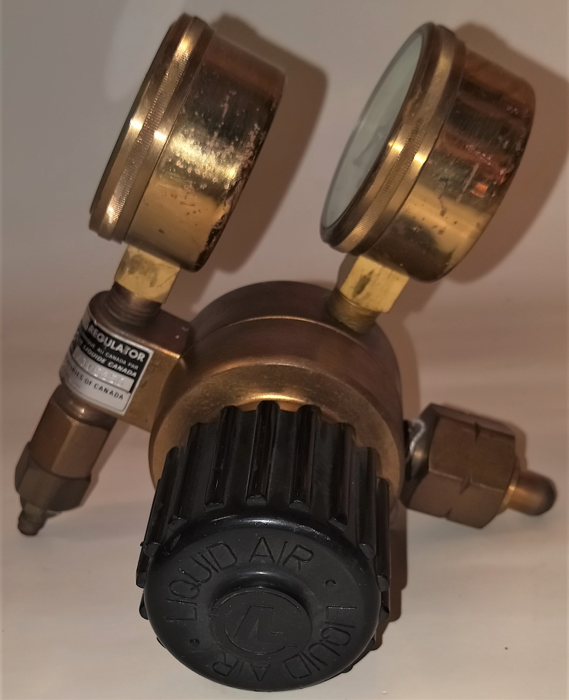 Used Air Liquide Nitrogen Regulator CGA 350 for Sale at Chemistry RG