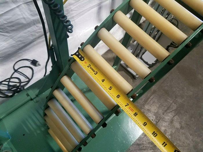 Used Motorized Stock Reel with paper Inter-leaf Material Feed Press Side Stamping