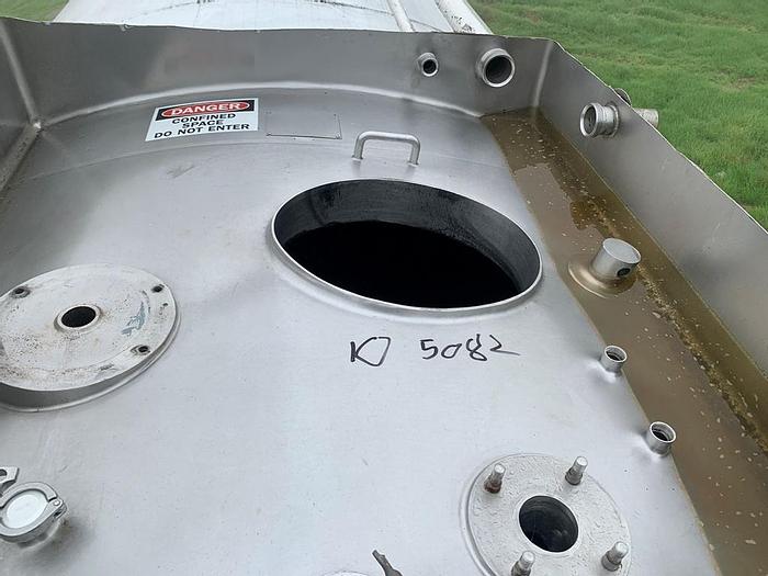 Used Tank, 20,000 Gallon, S/st, Agit, CE Howard, Silo #C744333