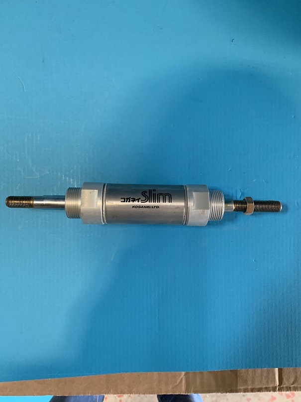 Used Koganei Cylinder DAD32X25