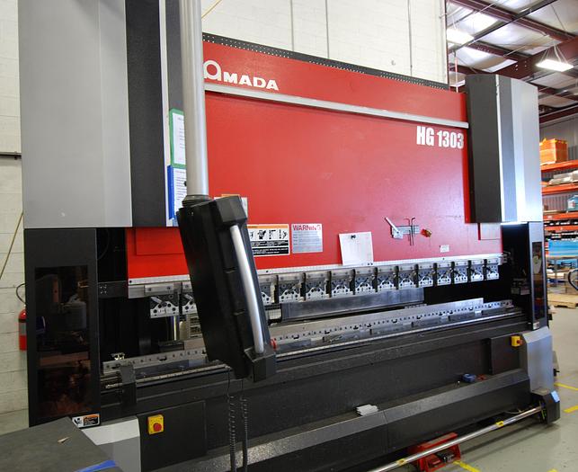 Used 146 TON X 122.4", AMADA 2015, HG1303, SERVO/HYDRAULIC CNC PRESS BRAKE
