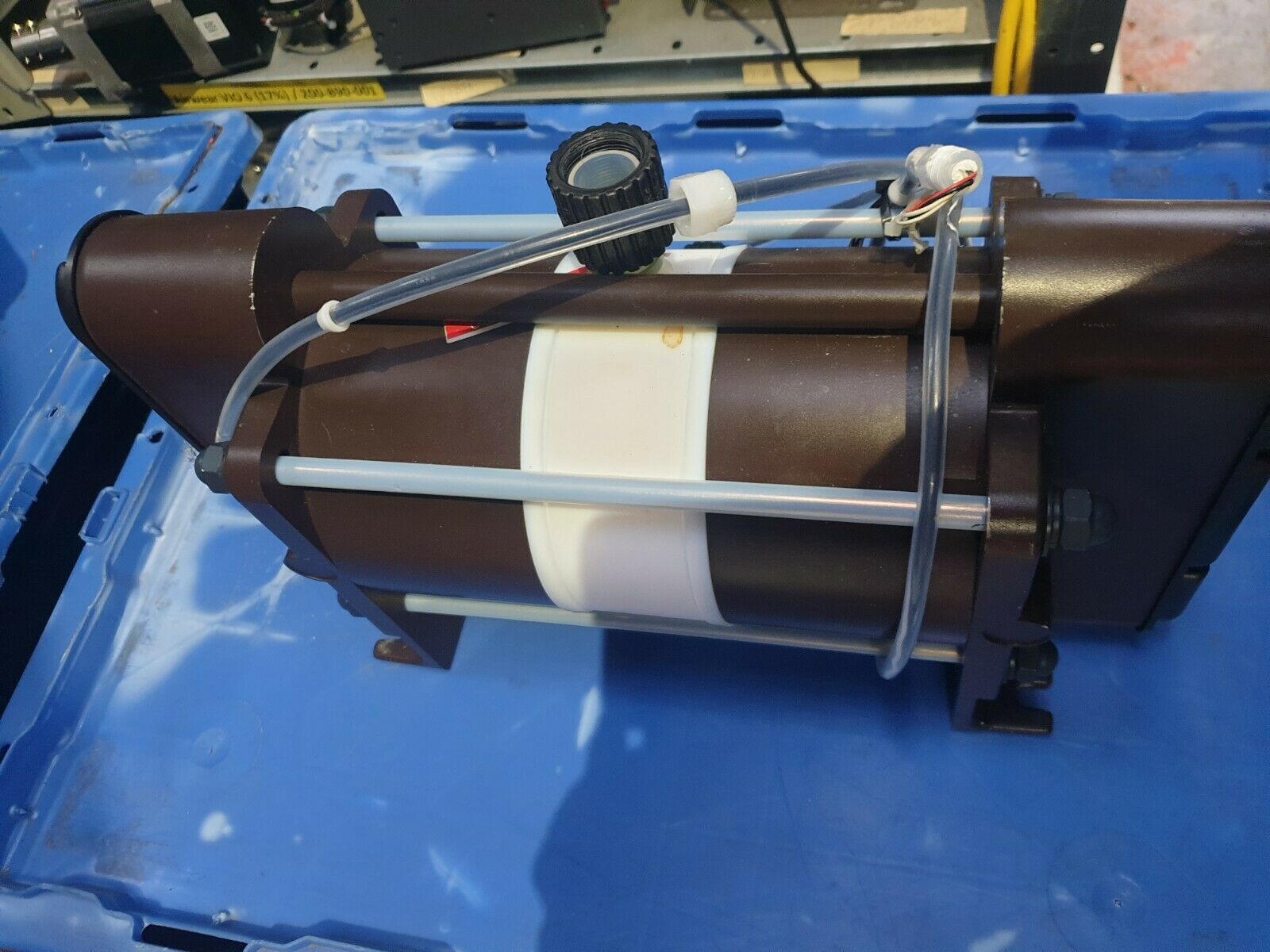 Used IWAKI FF-20BT2 Pneumatic Drive Bellows Pump (rbd2.1b2)