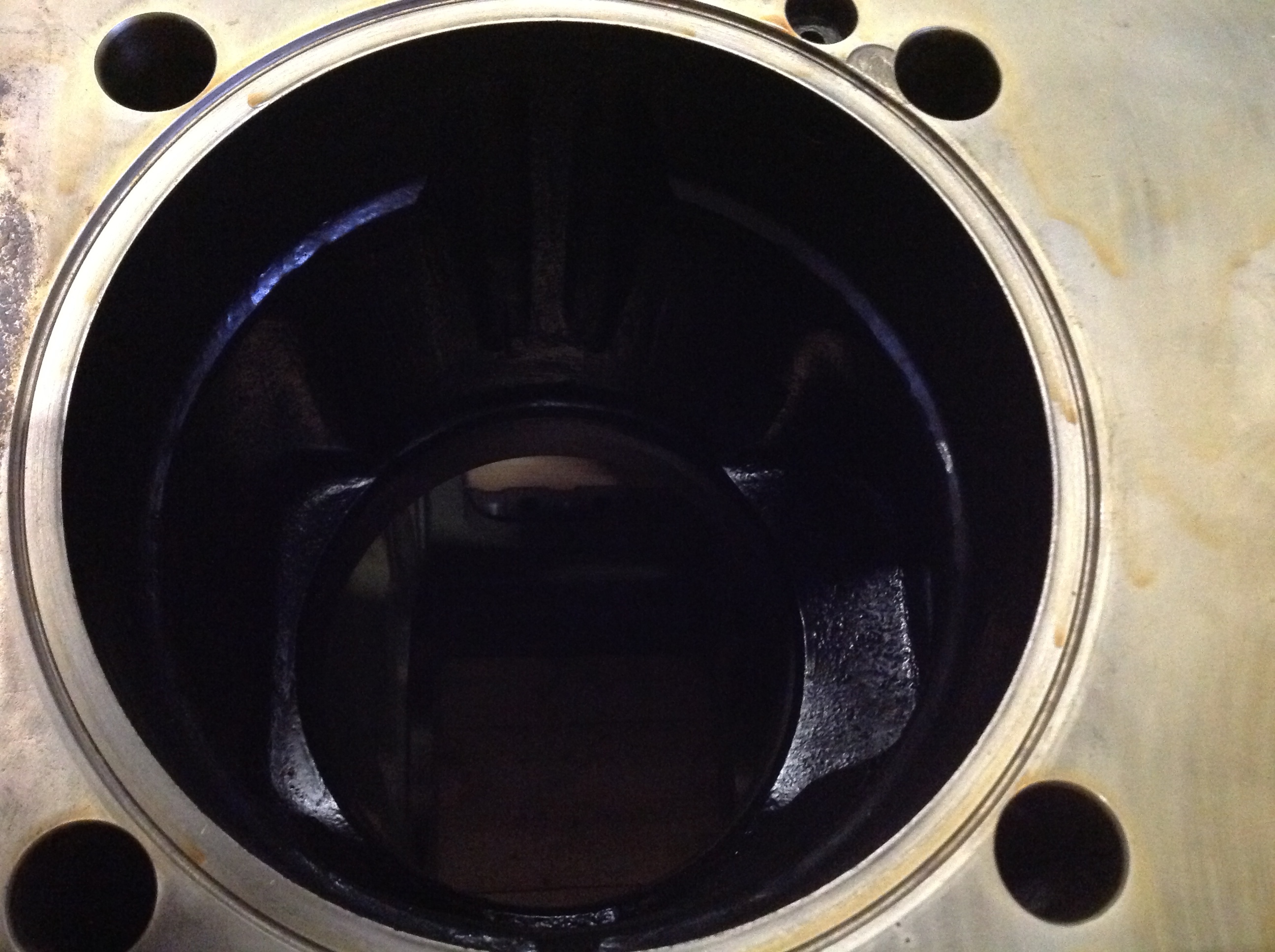 Used CYLINDER BLOCK DEUTZ SBV12M628