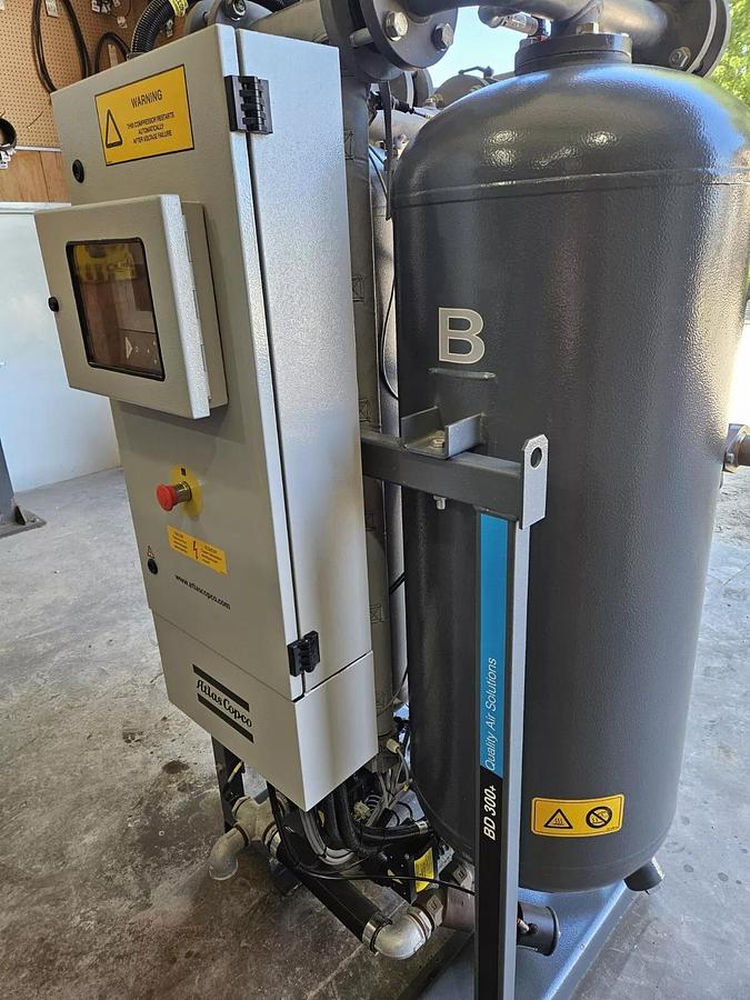 Refurbished CD300+ Heated Blower Purge Desiccant Dryer 636 CFM Atlas Copco
