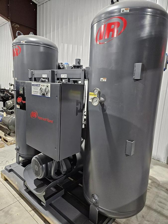 Refurbished Ingersoll Rand HB2100 Heated Blower Purge Desiccant Dryer 2100 cfm