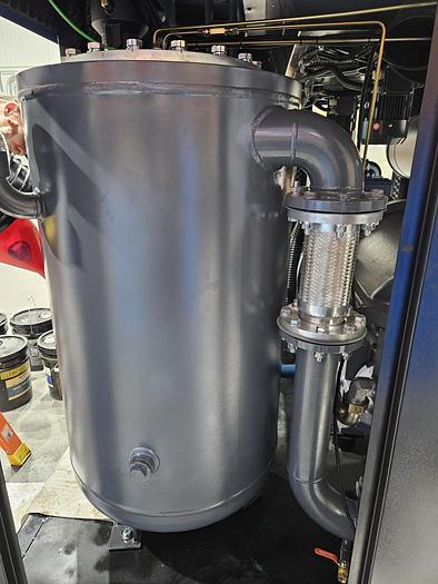 Air-Max MAC-220DVSD Rotary Screw Variable Speed air compressor