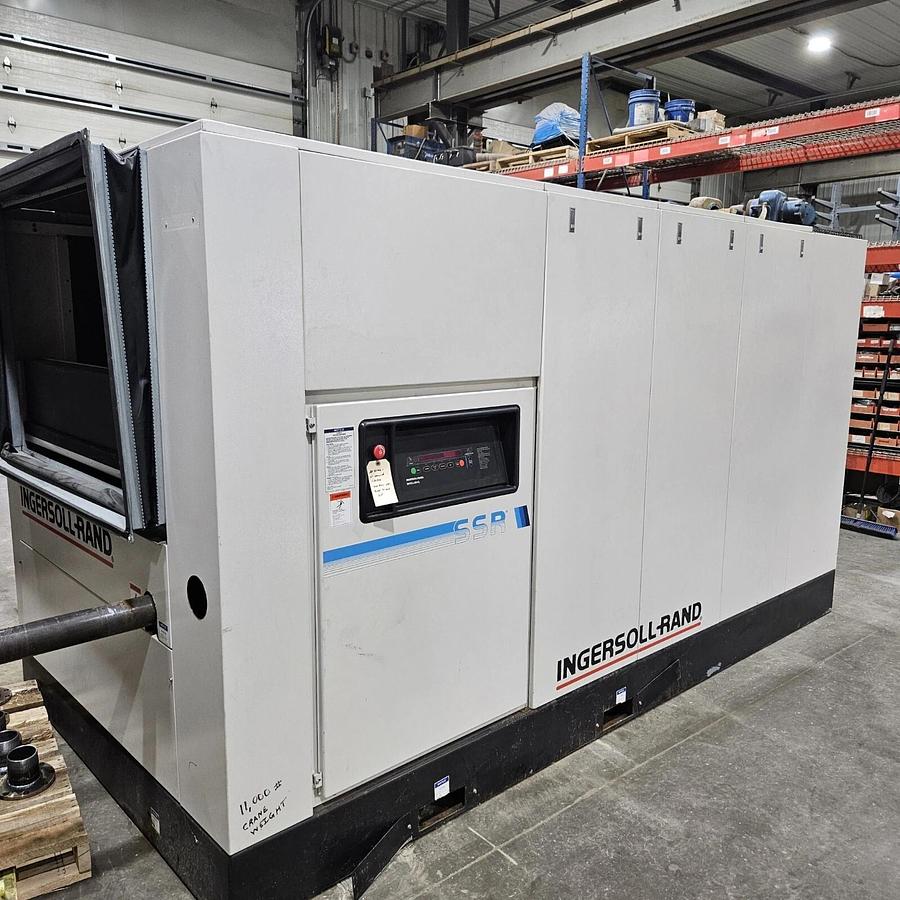 Used Ingersoll Rand SSR HP4000 400 hp. 1626 cfm Rotary Screw Air compressor warranty