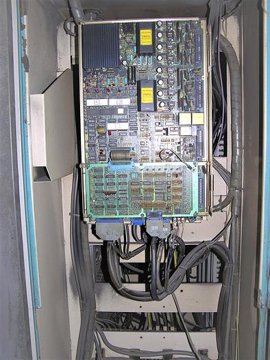 Used 1981 Mazak Powercenter V10N