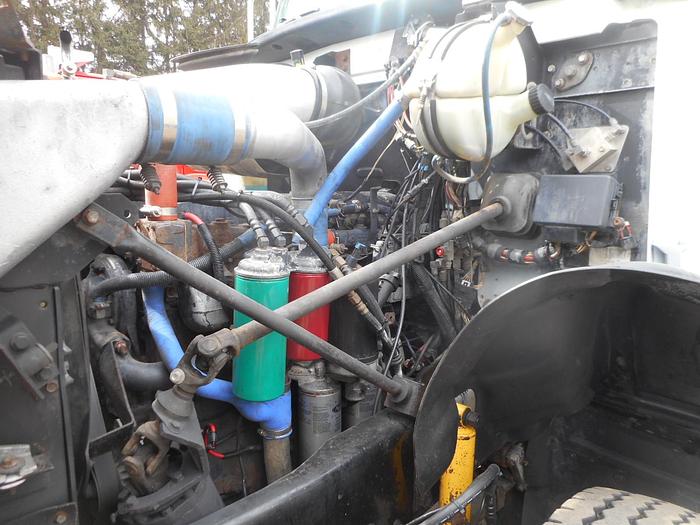 Used 2004 Mack Granite CV-713- Stock #: 4780B