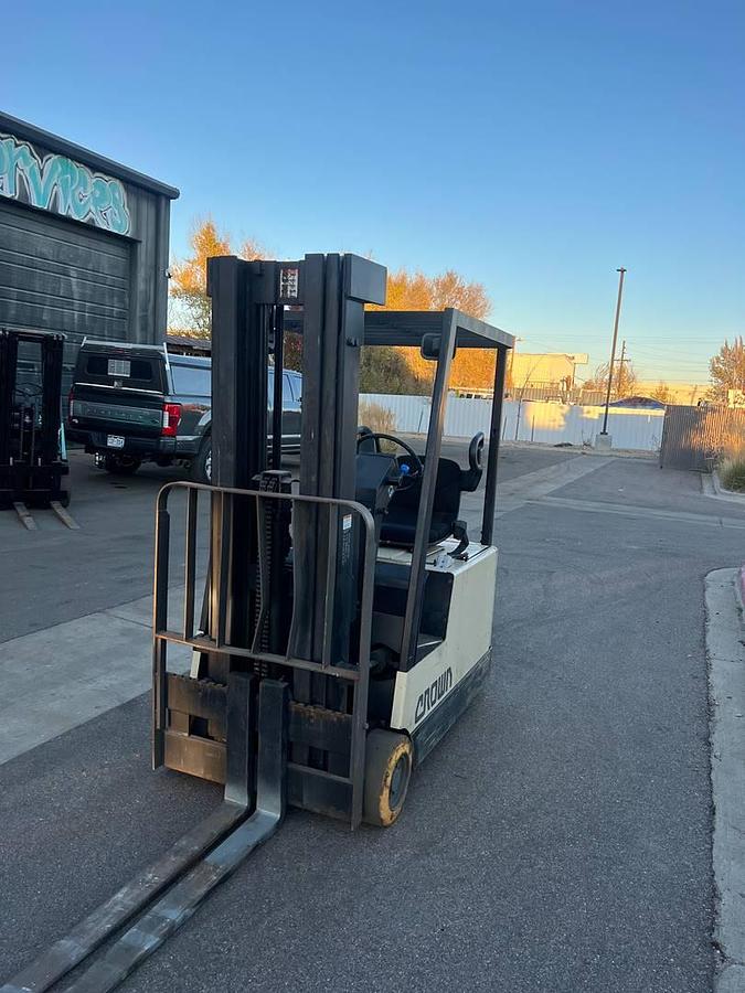 Used Crown 35SC