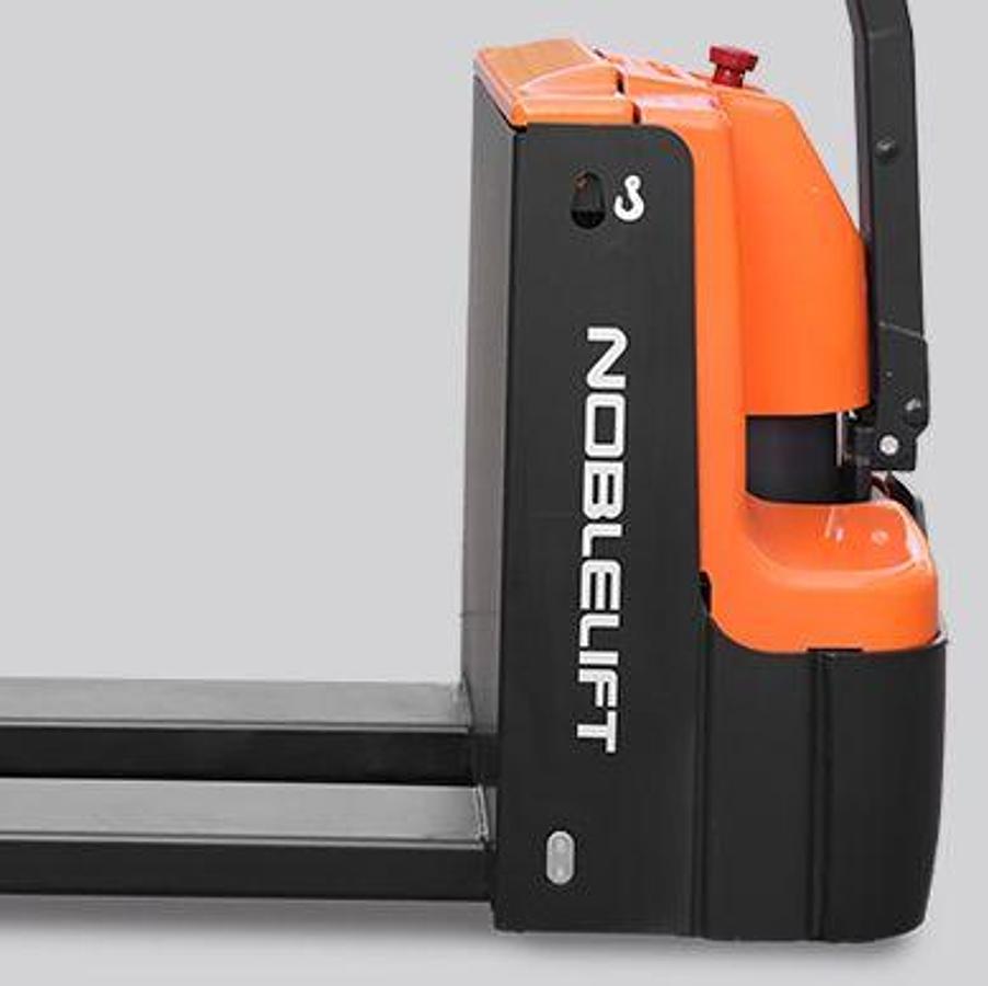 Lithium-ion powered electric pallet jack - Medium to heavy-duty - Tight turning.