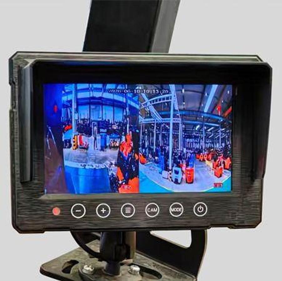 Lithium powered heavy duty electric forklifts - Exceptional performance - Indoor & Outdoor.