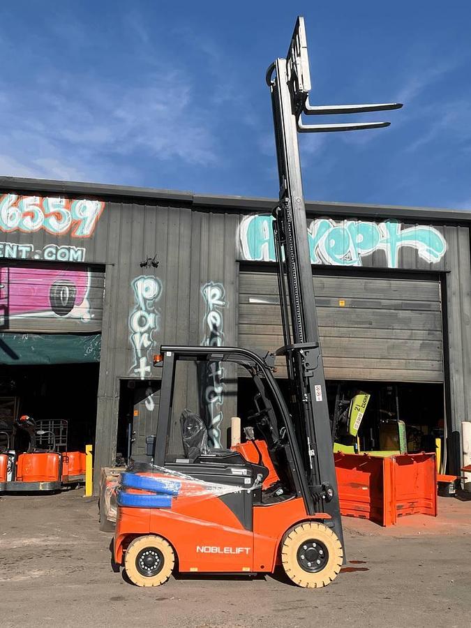 Used 2022 Noblelift FE4P50N