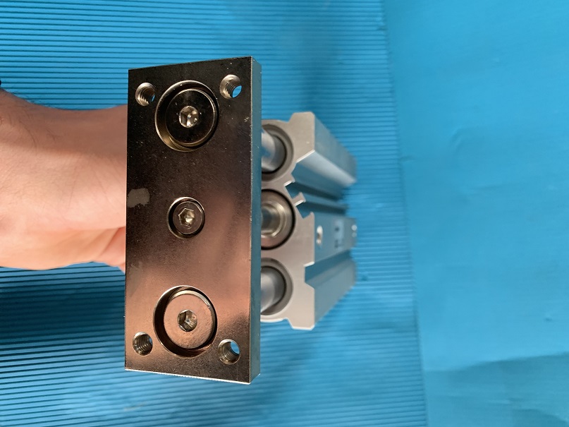 Used SMC Air Cylinder with Guide Rod Plate MGQM25-100