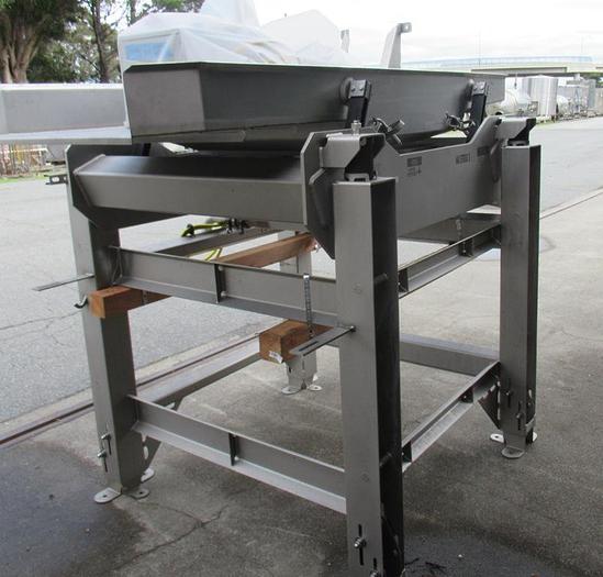 Used Feeder, Vibratory, 36" X 86", S/st, HeinzenFeeder, Vibratory, 36" X 86", S/st, Heinzen #C742295
