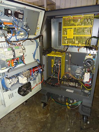 Used FANUC M900iA/260L 6 AXIS CNC ROBOT WITH R30iA CONTROLLER