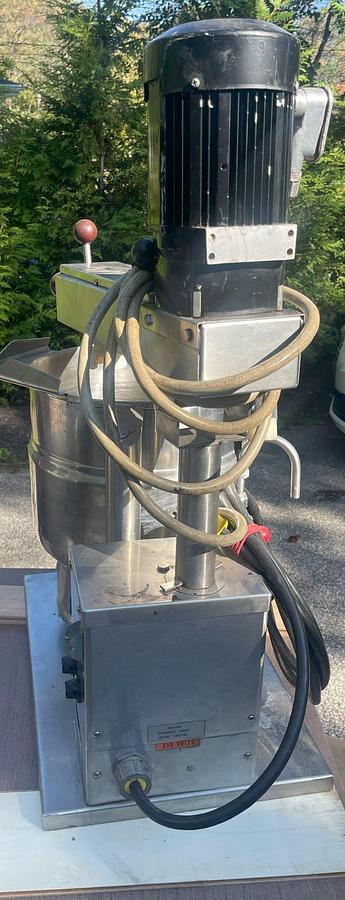 Used Groen Tilt Kettle TDB/7-20 CFC With Mixer 50 PSI @300oF