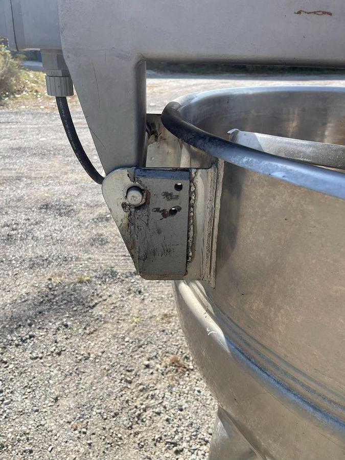 Used GROEN STAINLESS STEEL KETTLE, USED, APPROX 80 GAL. WITH TOP GEAR REDUCED MASTER  MOTOR