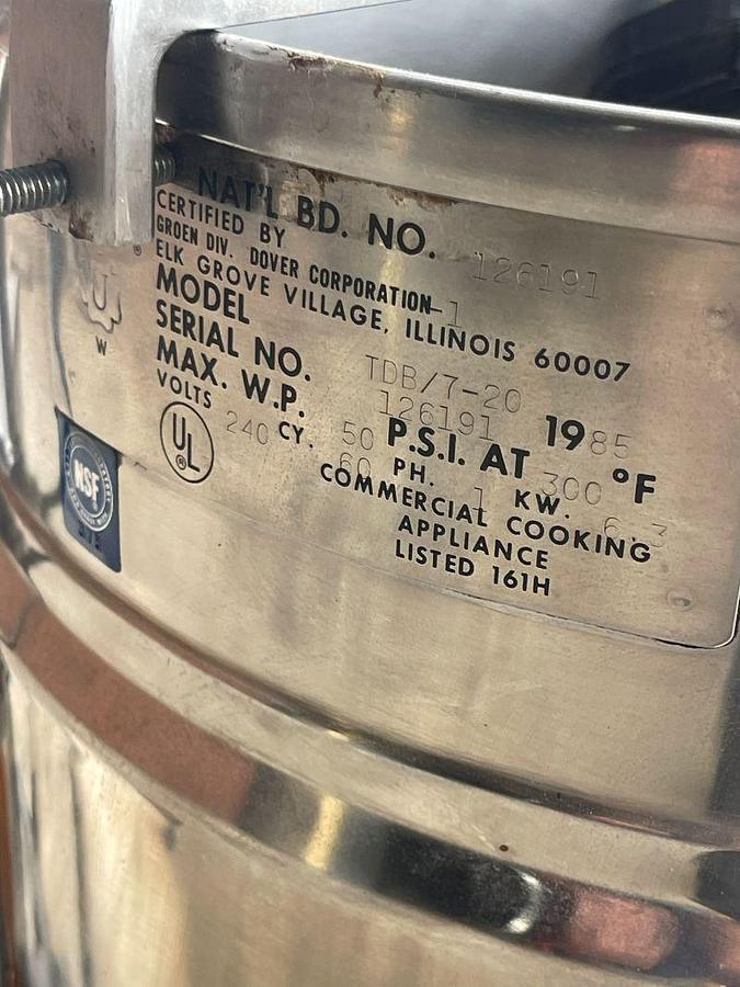 Used Groen Model TDB/7-20: Serial # 126191 5 Gallon Capacity Fudge Mixer