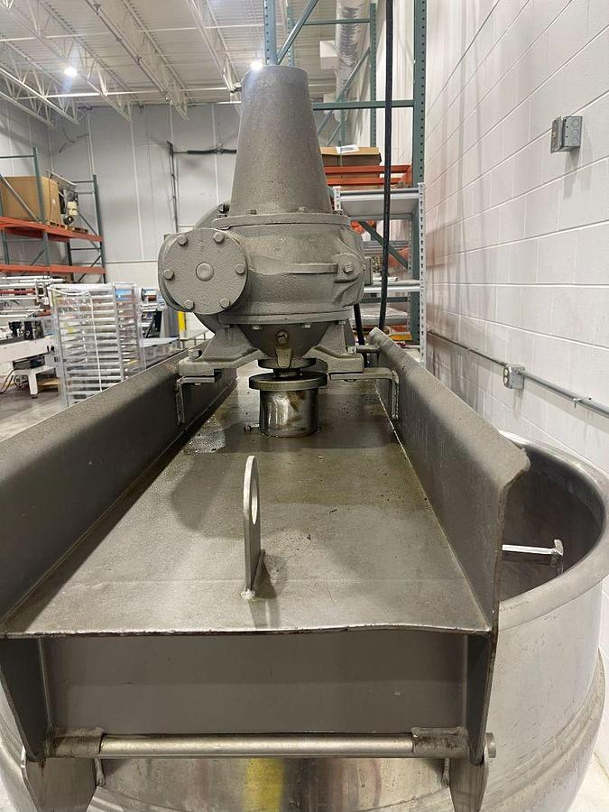 Used GROEN STAINLESS STEEL KETTLE, USED, APPROX 80 GAL. WITH TOP GEAR REDUCED MASTER  MOTOR