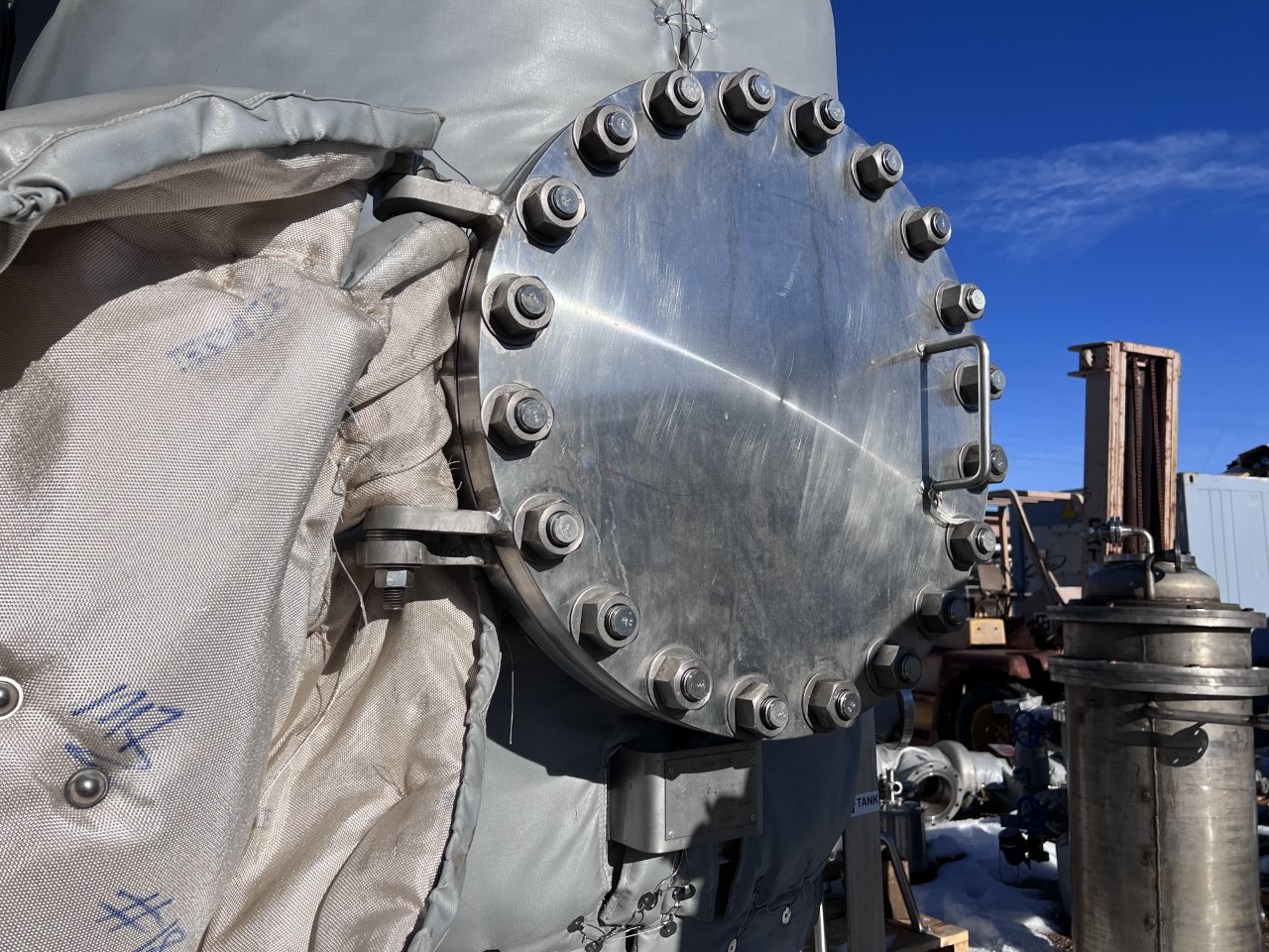 Used INSULATED PRESSURE VESSEL